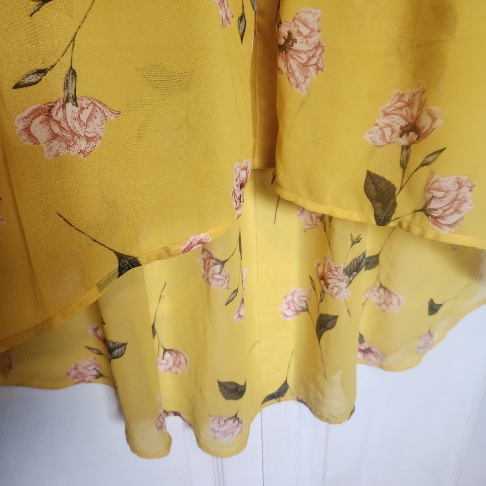 Torrid Lexie Babydoll Chiffon Top – Yellow Floral – Size 0 (L/12) NWOT - Picture 10 of 16